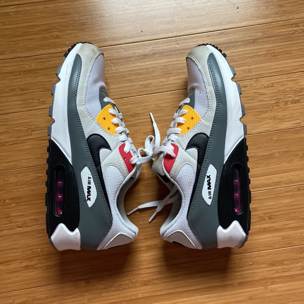 Nike Air Max 90 Peace Love Swoosh - Picture 1 of 16